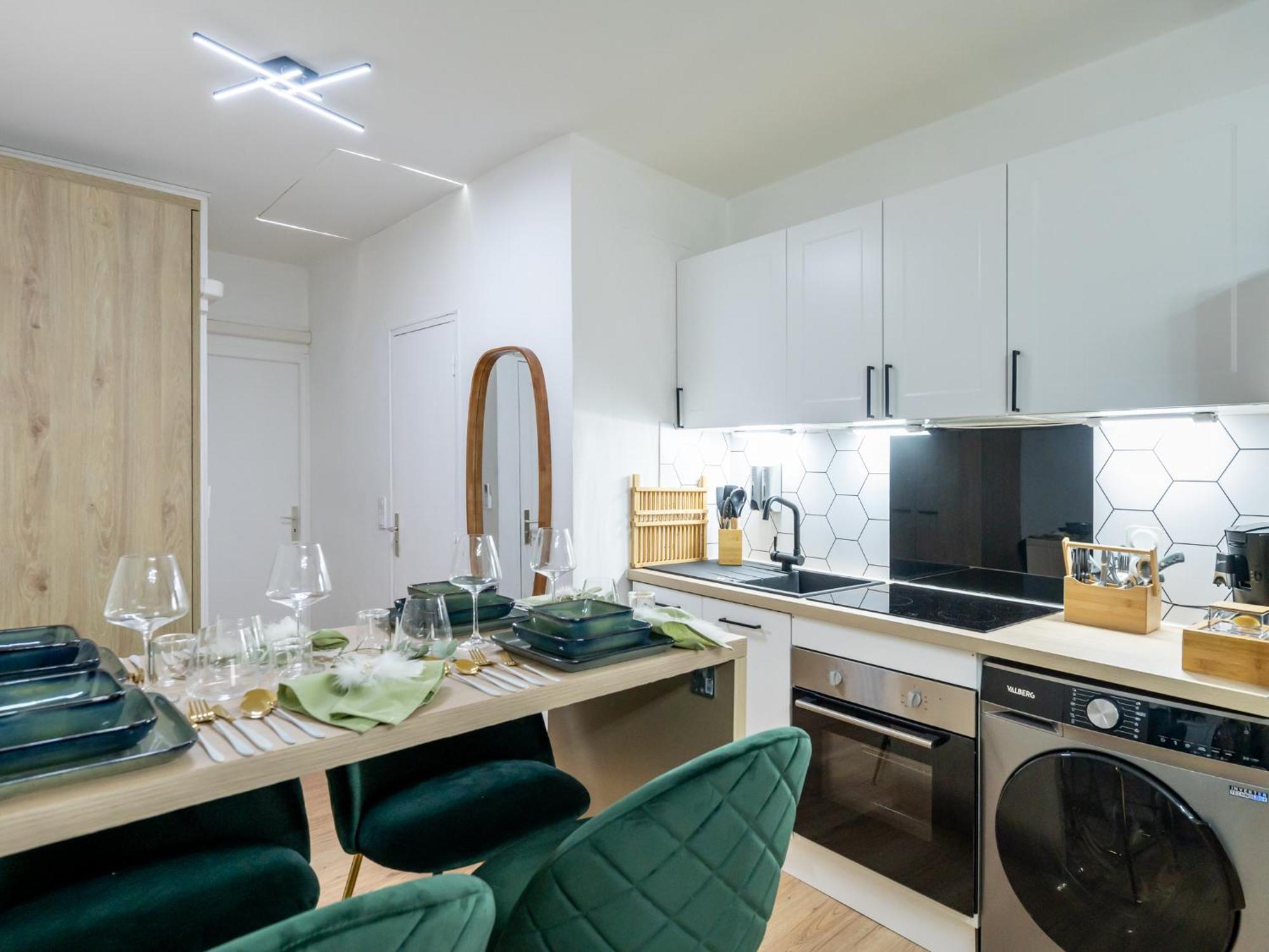 La Petite Rosee - Vienna Authentica Vienne  Ngoại thất bức ảnh